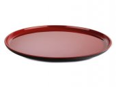 Talerz okrągły doskonale sprawdzi się do serwowania przystawek i nie tylko. Wykonany z melaminy w kolorze czerwonym w środku i czarnym z zewnątrz.